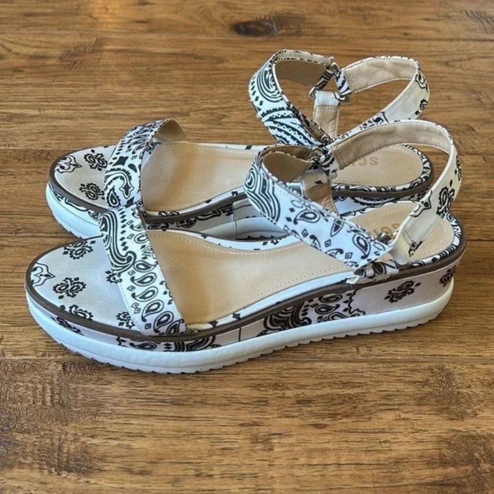 SCHUTZ Black and White Paisley Platform Sandals - Picture 5 of 12